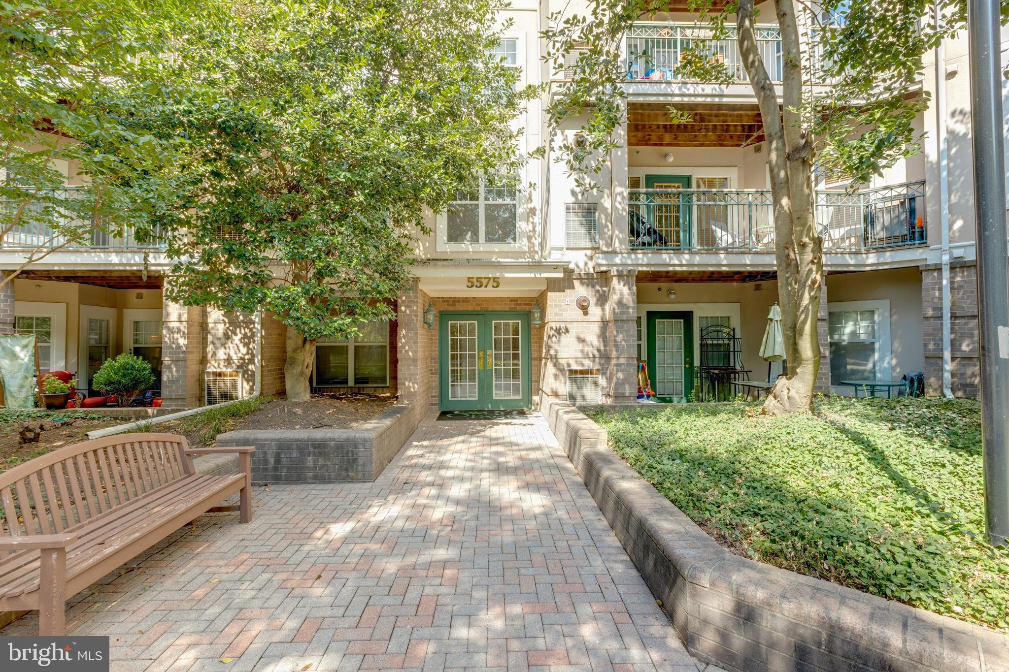 5575 Seminary Road, Unit 101 Falls Church, VA 22041 - Photo 28 of 29