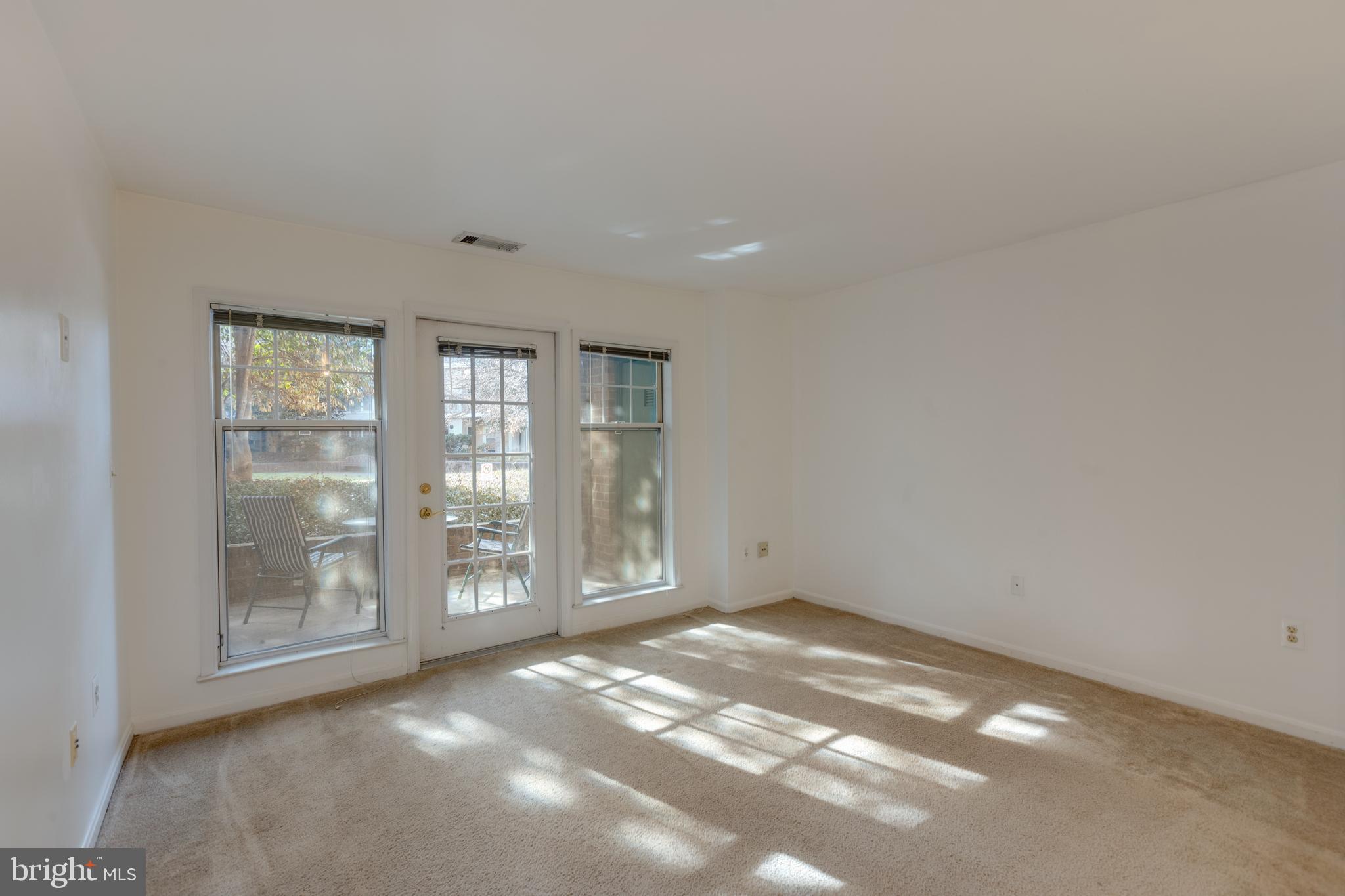 5575 Seminary Road, Unit 101 Falls Church, VA 22041 - Photo 10 of 29
