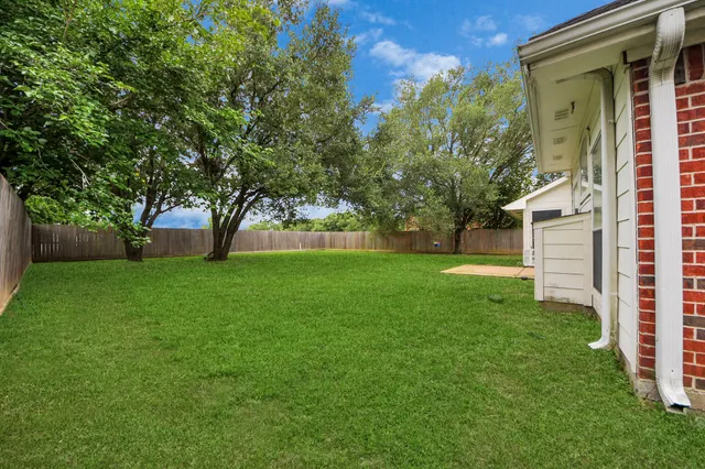 $2,600 | 10214 White Oak Trail Lane, Houston, TX 77064