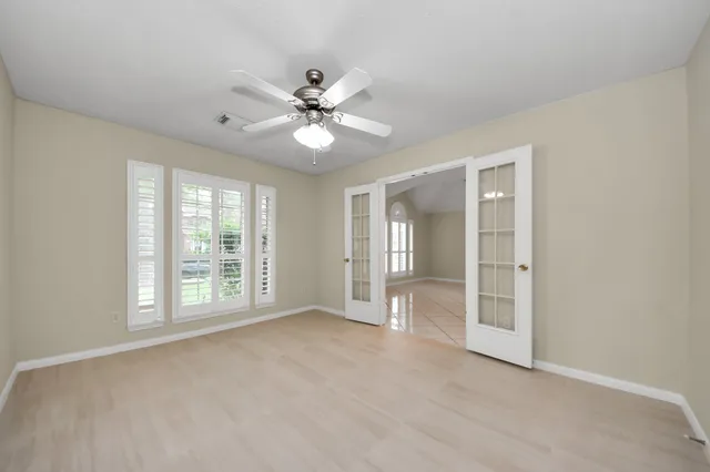 $2,600 | 10214 White Oak Trail Lane, Houston, TX 77064