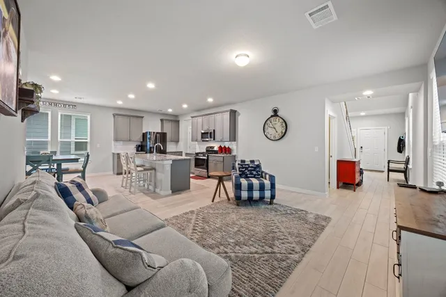 $329,000 | 161 Appleberry Lane, Elgin, TX 78621