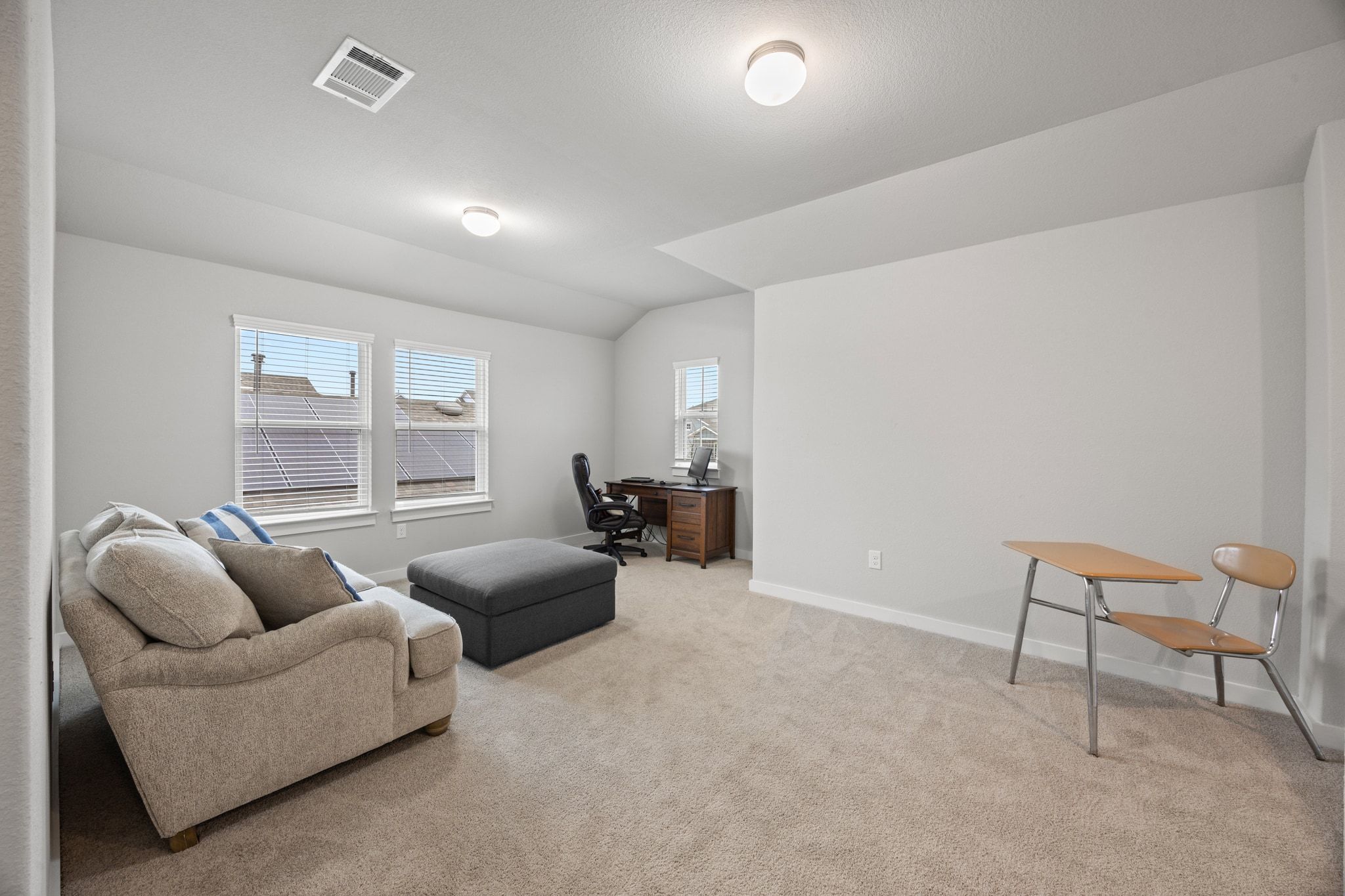 161 Appleberry Lane Elgin, TX 78621 - Photo 25 of 40 a living room with furniture and a window