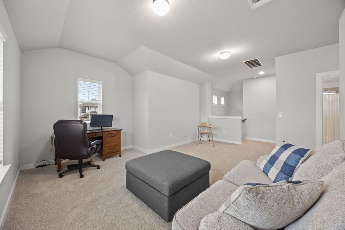 161 Appleberry Lane Elgin, TX 78621 - Photo 26 of 40