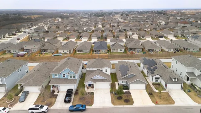 $329,000 | 161 Appleberry Lane, Elgin, TX 78621