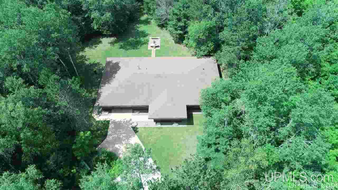 4855 Hendrickson Road Manistique, MI 49854 - Photo 3 of 42