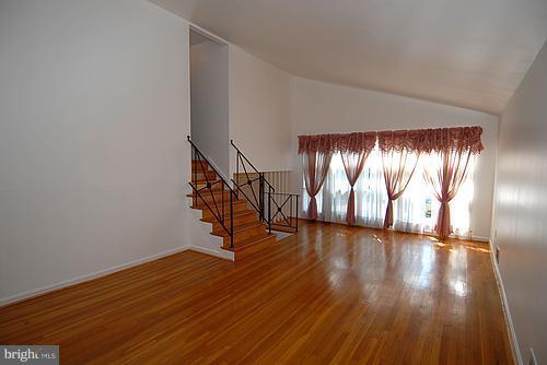 5913 Halpine Road Rockville, MD 20851 - Photo 15 of 24 Living Room