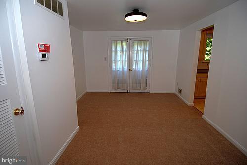 5913 Halpine Road Rockville, MD 20851 - Photo 20 of 24 Family Room
