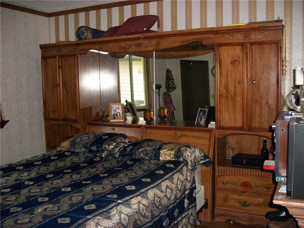 5604 Milhouse Road Indianapolis, IN 46221 - Photo 14 of 19 Gallery Image 14