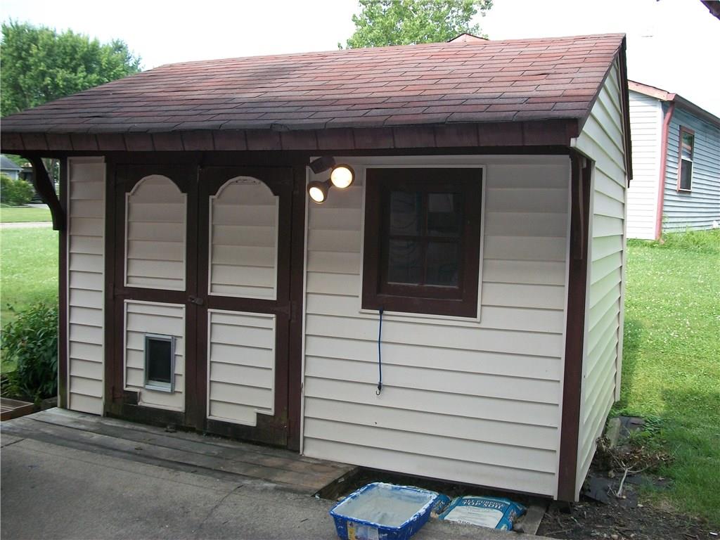 5604 Milhouse Road Indianapolis, IN 46221 - Photo 4 of 19 Gallery Image 4