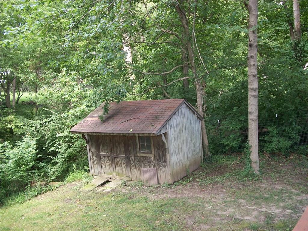 5604 Milhouse Road Indianapolis, IN 46221 - Photo 6 of 19 Gallery Image 6