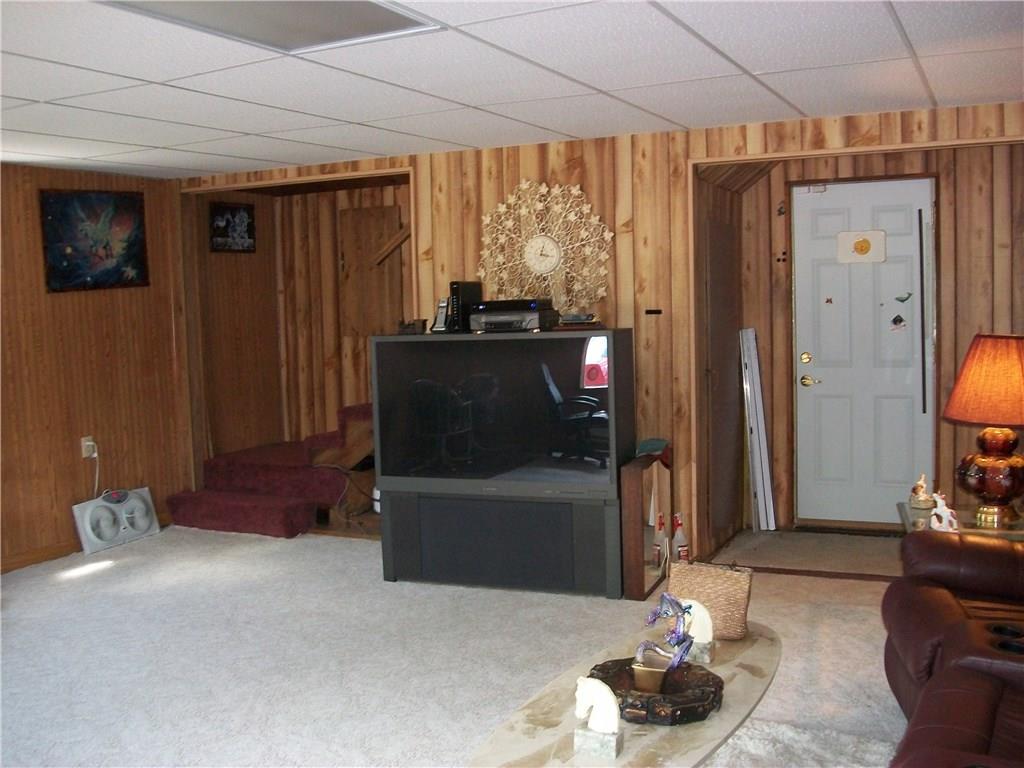 5604 Milhouse Road Indianapolis, IN 46221 - Photo 7 of 19 Gallery Image 7
