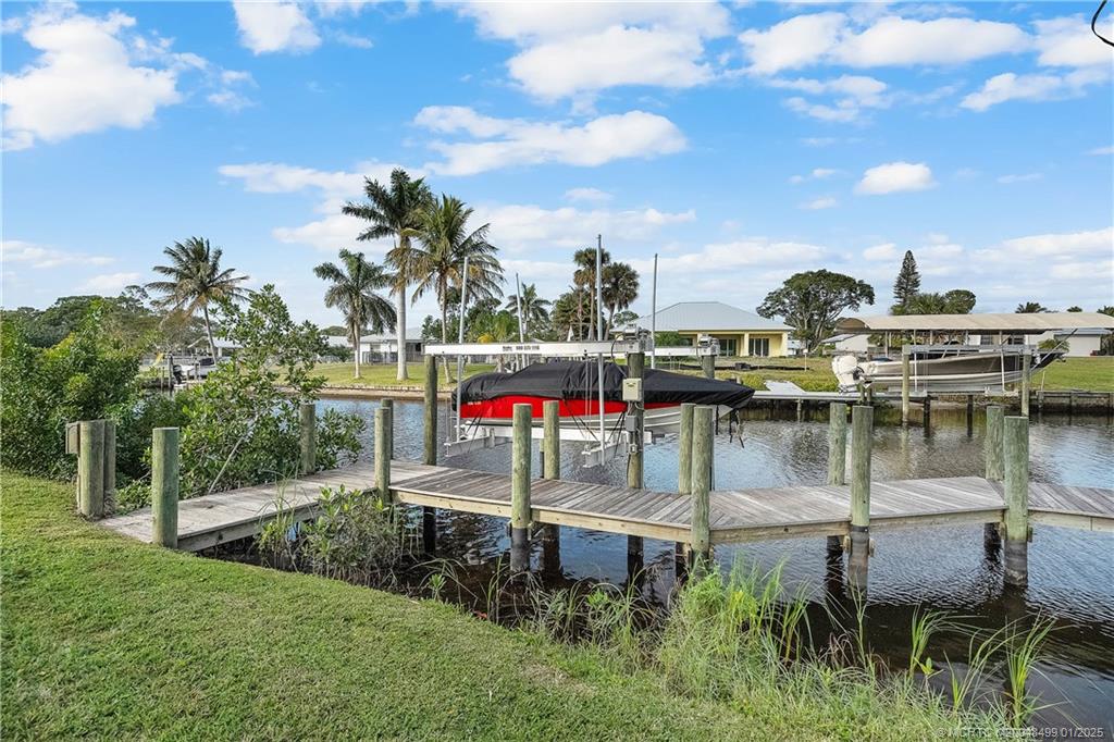 804 Northwest Spruce Ridge Drive Stuart, FL 34994 - Photo 63 of 83 Gallery Image 63