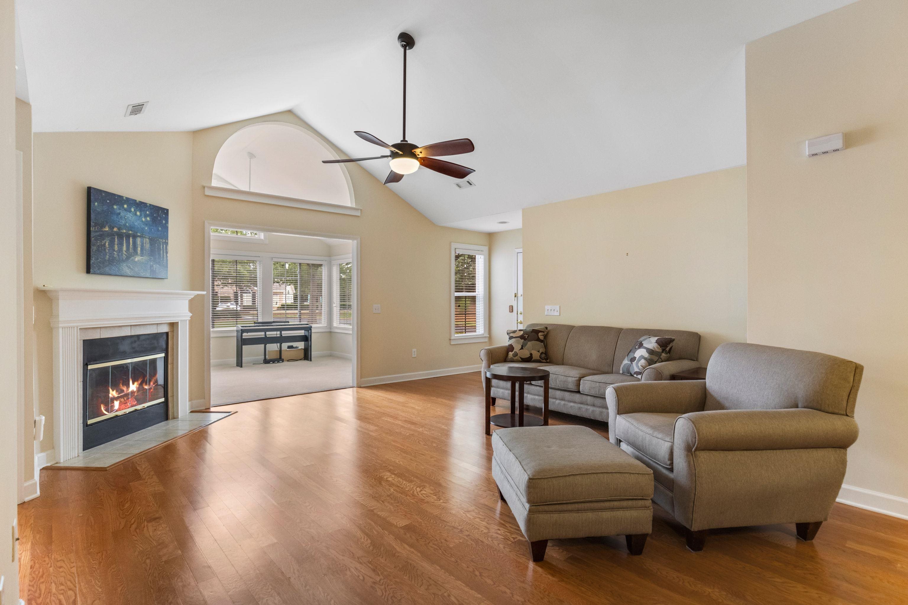 112 Ravines Lane Spartanburg, SC 29301 - Photo 4 of 34