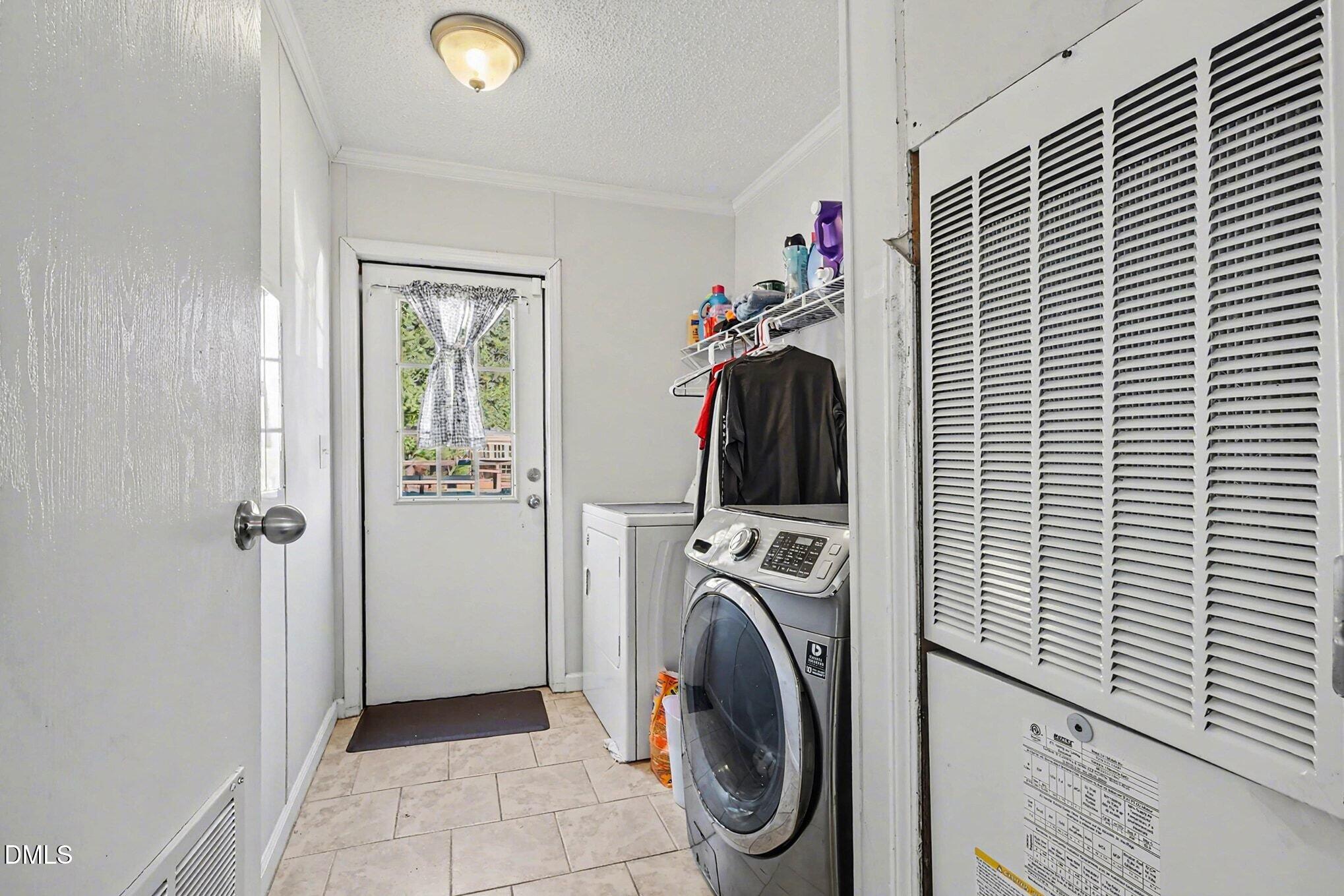 375 Camelia Road Benson, NC 27504 - Photo 21 of 32 026_file_3200