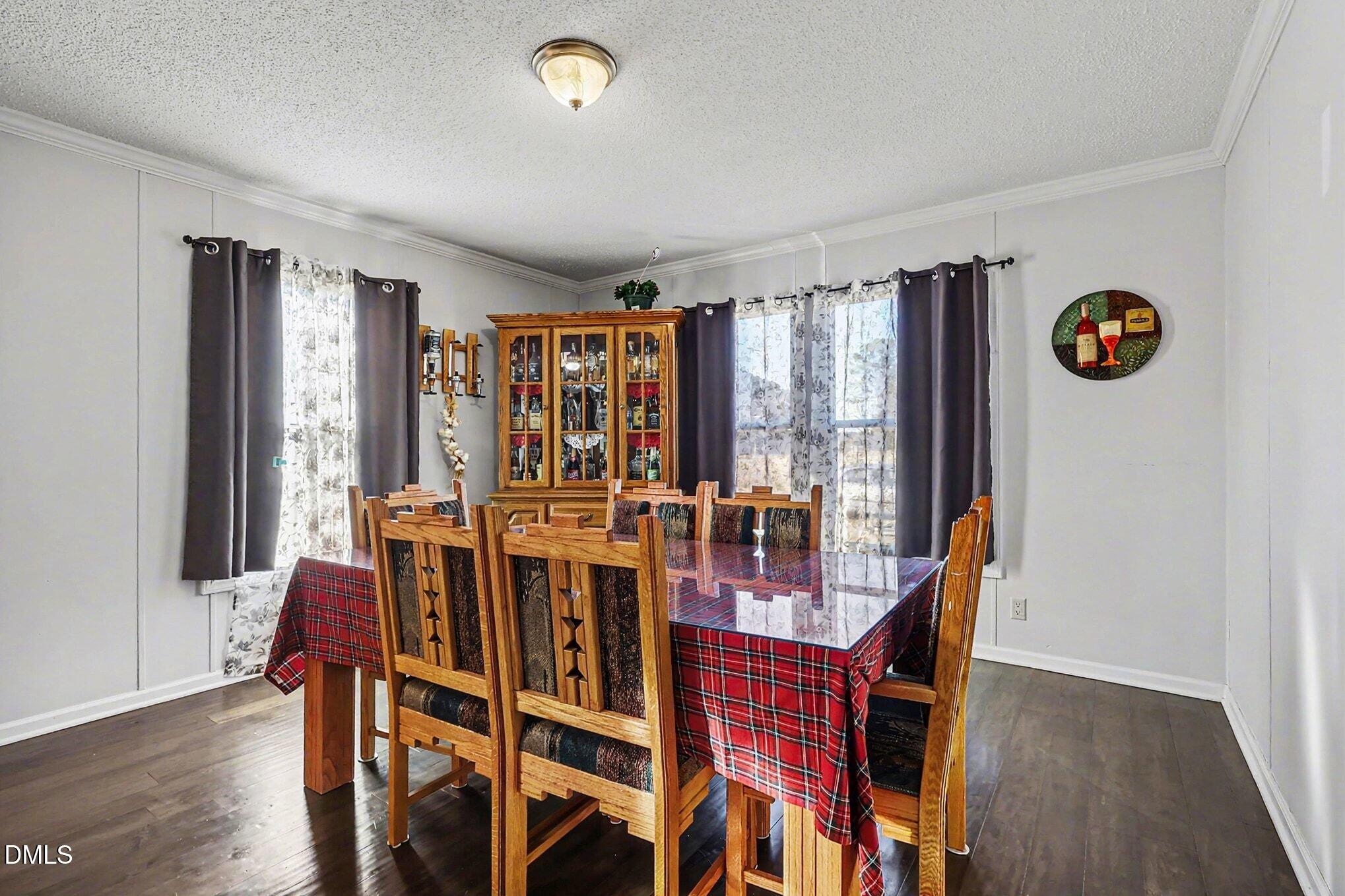 375 Camelia Road Benson, NC 27504 - Photo 8 of 32 012_file_1788