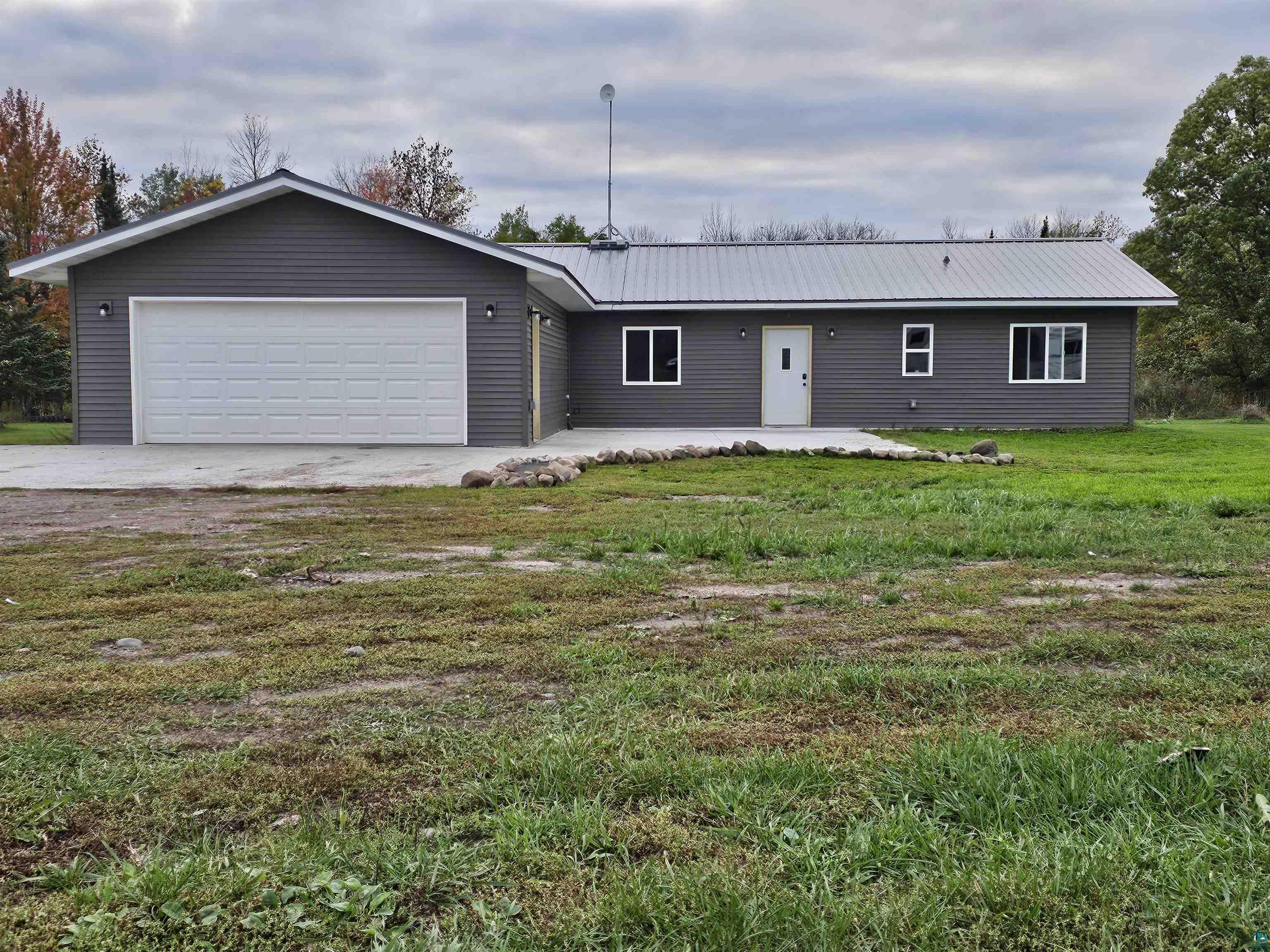 529 Center Road Wright, MN 55798 - Photo 4 of 24 Gallery Image 4