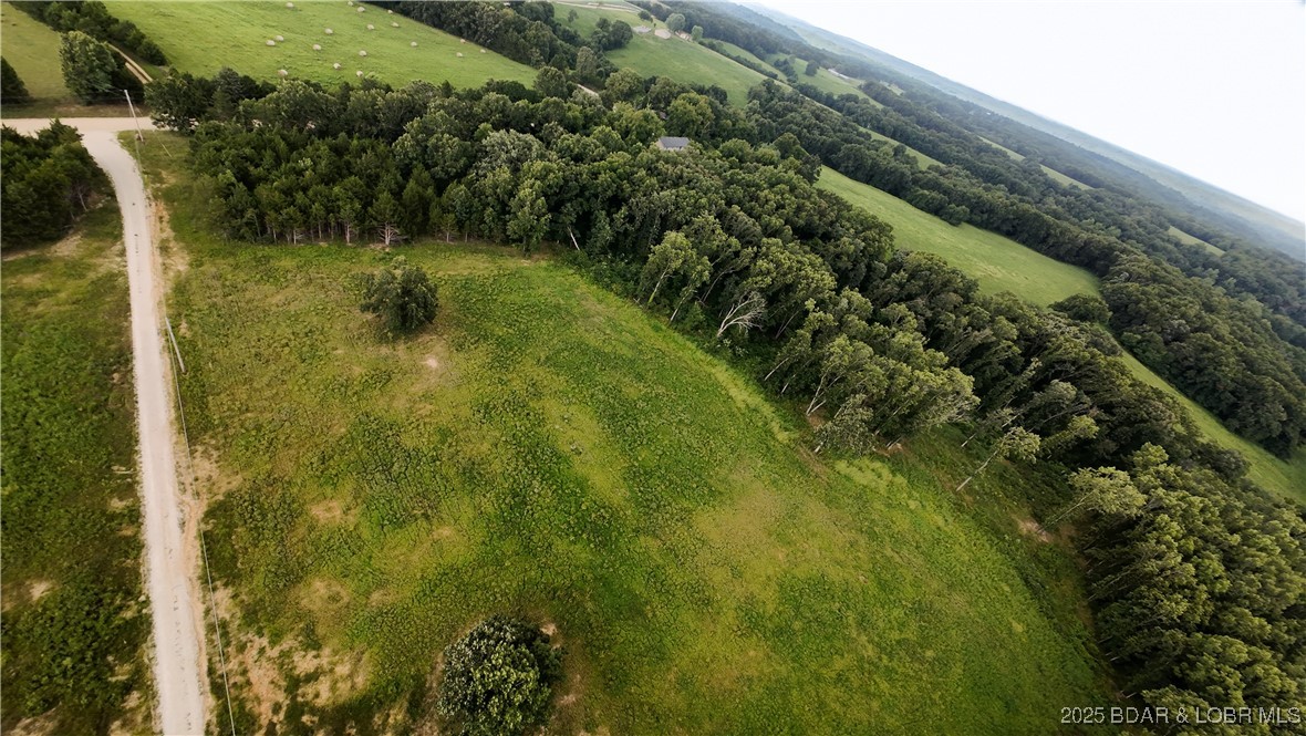 2 Greystone Road Eldon, MO 65026 - Photo 2 of 11