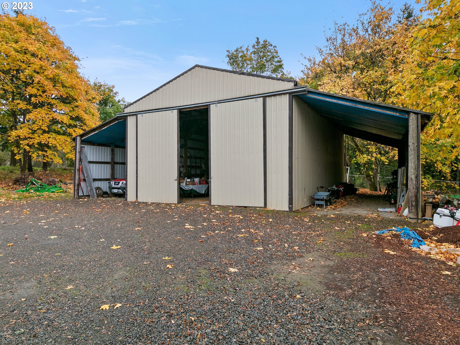 18708 Southeast Tillstrom Road Damascus, OR 97089 - Photo 33 of 35