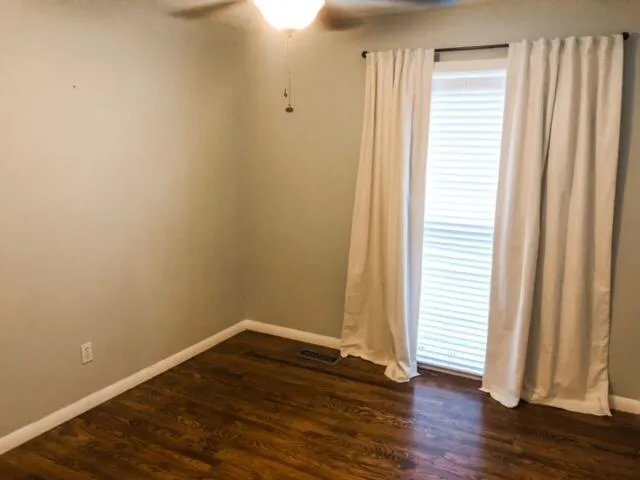 $2,300 | 702 Albert Road, Signal Mountain, TN 37377