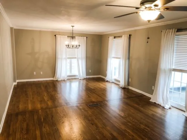 $2,300 | 702 Albert Road, Signal Mountain, TN 37377