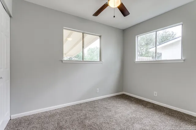 $204,000 | 209 Ivy Lane, Universal City, TX 78148