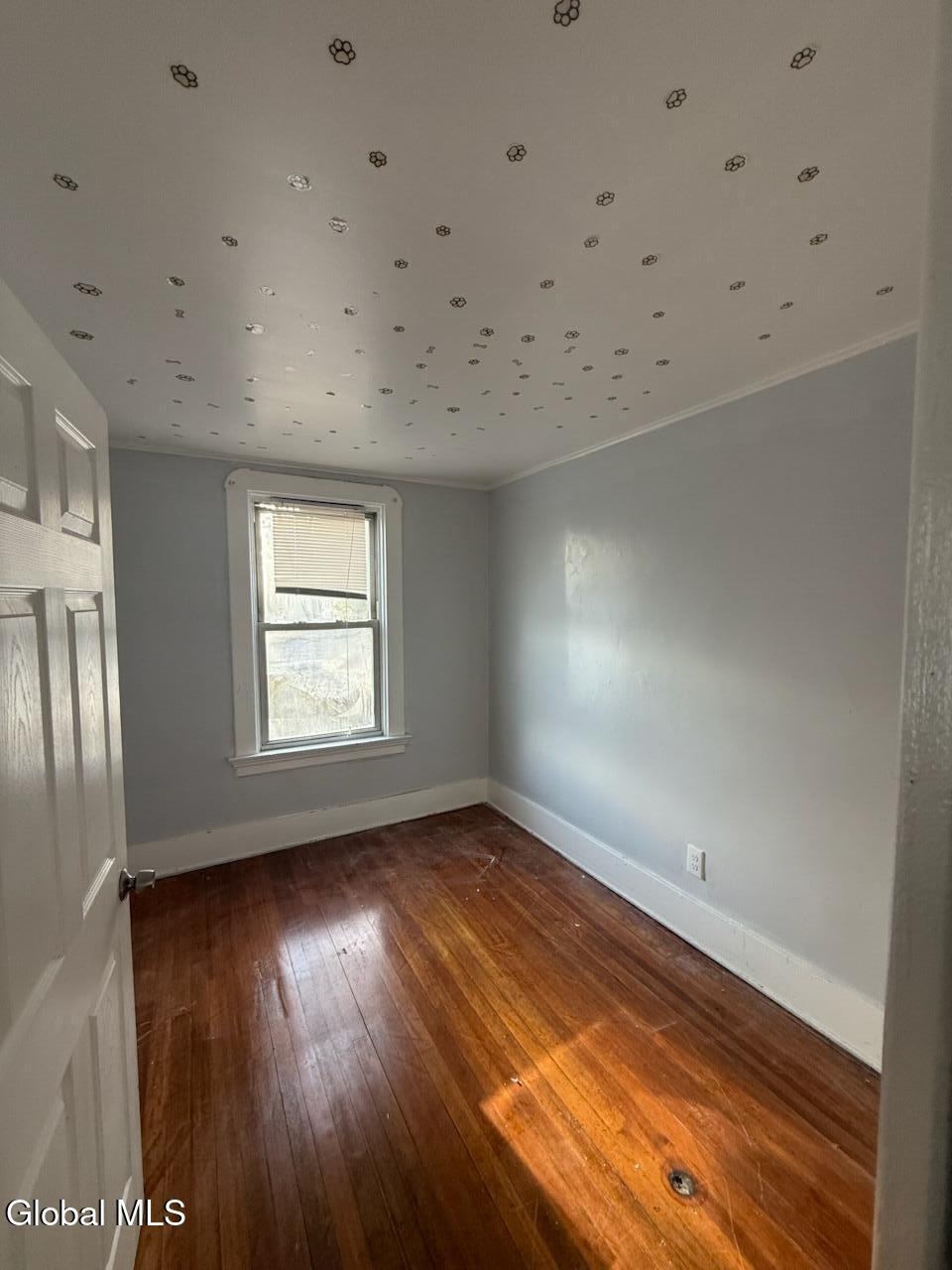 32 Elm Street Schenectady, NY 12304 - Photo 8 of 15 IMG_1208