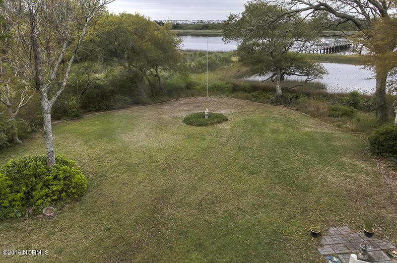 6703 Roberta Road Southwest Ocean Isle Beach, NC 28469 - Photo 5 of 41 IMG_2716_7_8