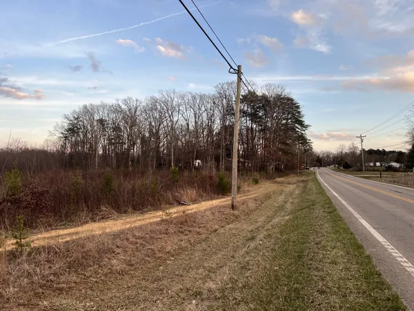 $129,900 | 1040 Main Street, Altamont, TN 37301
