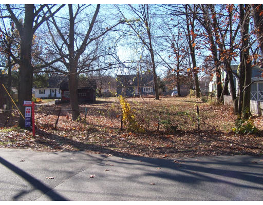 55 Montauk Road Chicopee, MA 01013 - Photo 1 of 1 Gallery Image 1