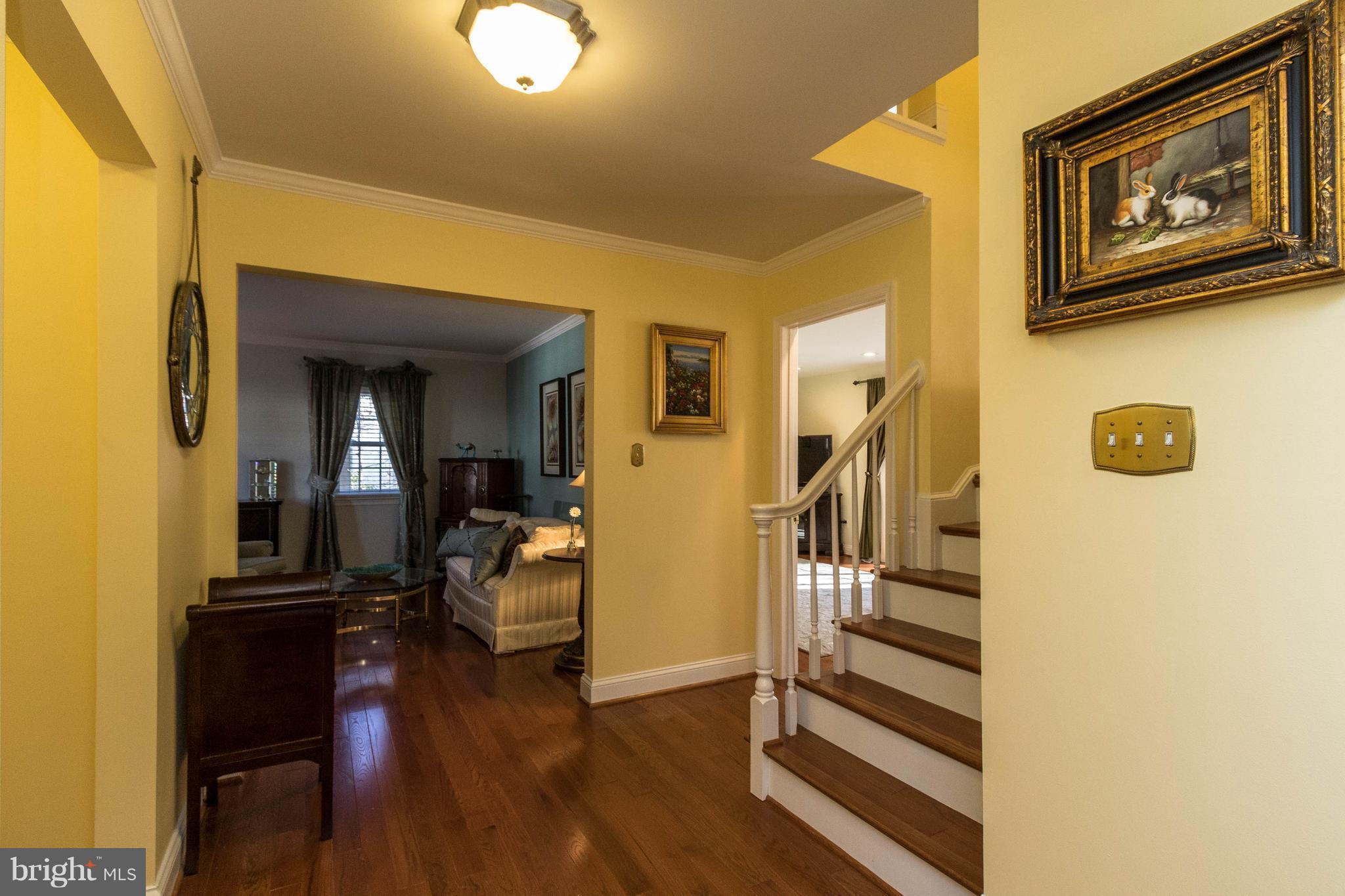 10104 Marshall Pond Road Burke, VA 22015 - Photo 4 of 30 Open and filled with natural light