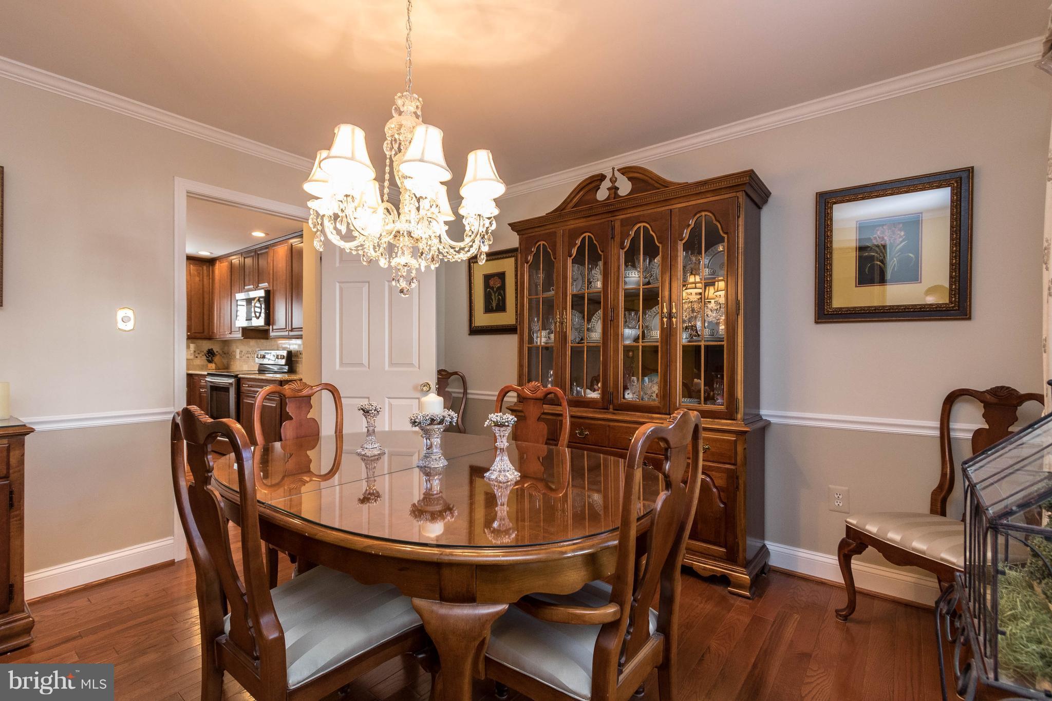 10104 Marshall Pond Road Burke, VA 22015 - Photo 7 of 30 Plenty of space for those family heirlooms