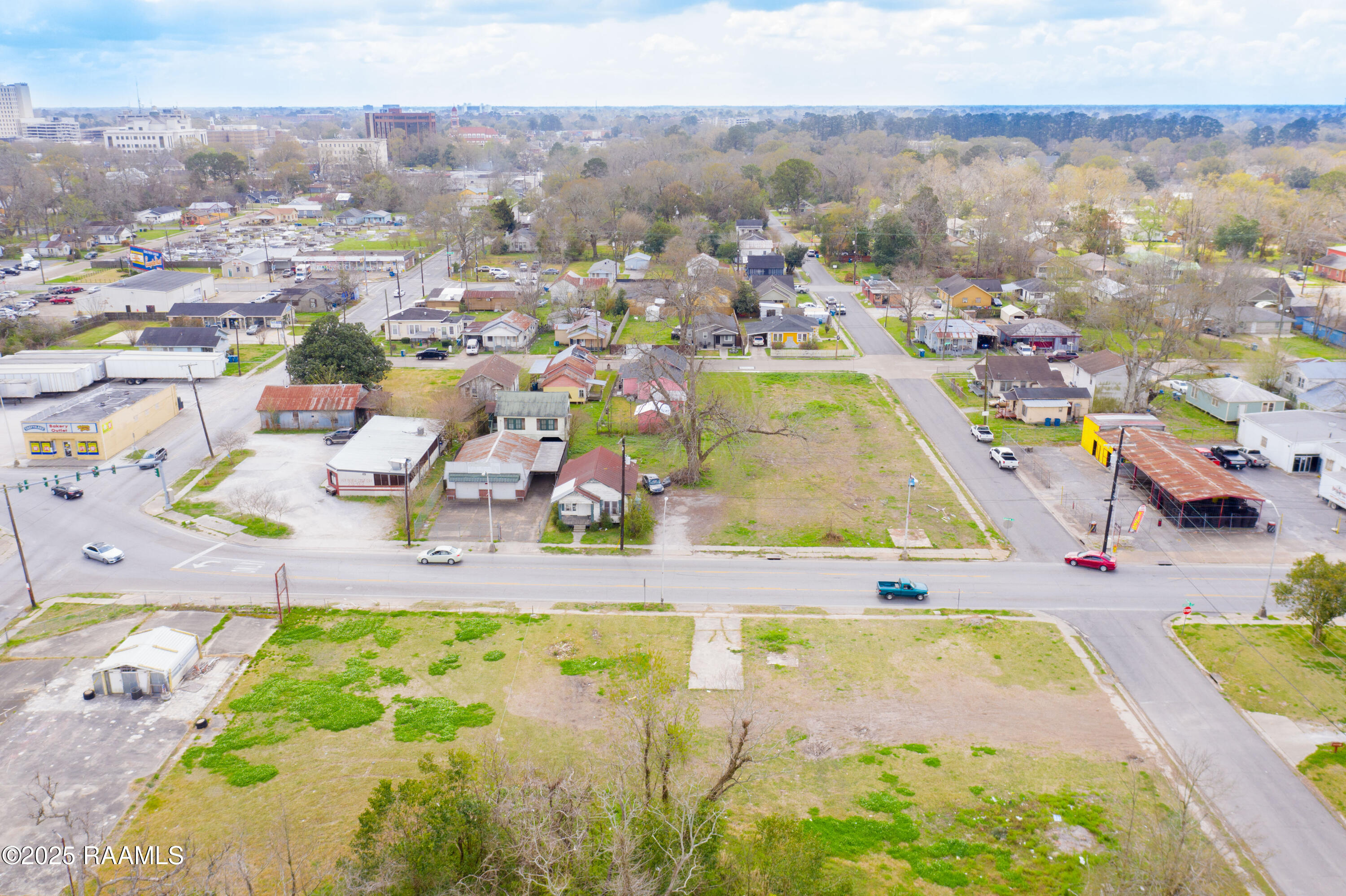 900-910 Cameron Street Lafayette, LA 70501 - Photo 13 of 15 910Cameron-3