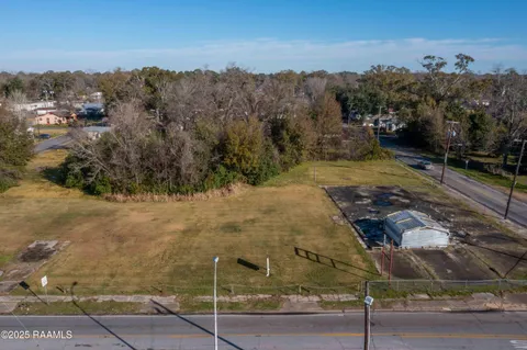 $199,000 | 900-910 Cameron Street, Lafayette, LA 70501