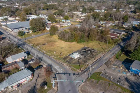 $199,000 | 900-910 Cameron Street, Lafayette, LA 70501