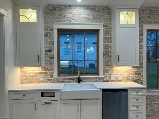 $1,479,500 | 3814 Pinewood Lk Drive, Winston-Salem, NC 27106