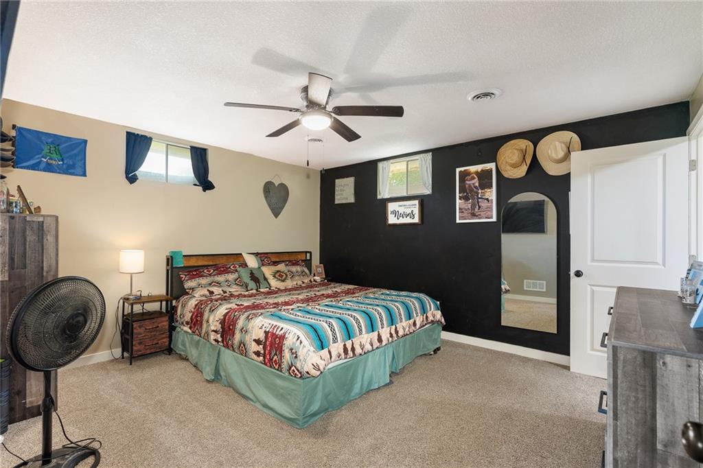 16527 Varner Road Mayview, MO 64071 - Photo 16 of 34
