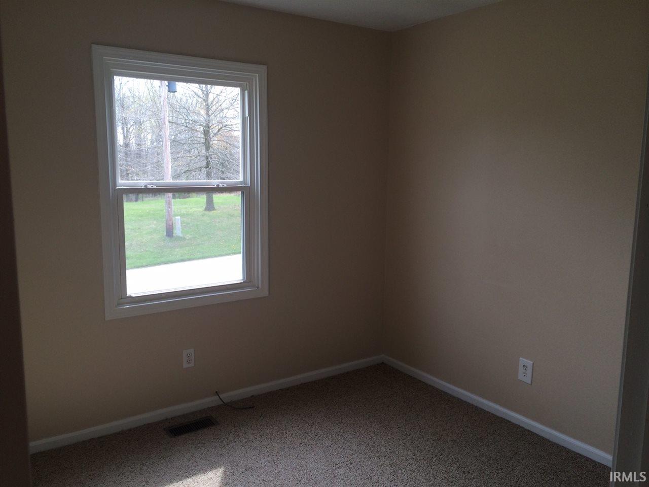 1558 Rabbitsville Road Mitchell, IN 47446 - Photo 15 of 19