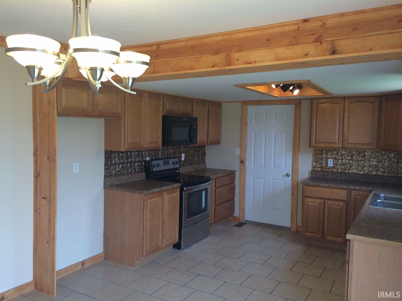 1558 Rabbitsville Road Mitchell, IN 47446 - Photo 7 of 19