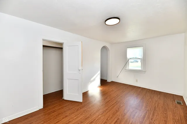 $125,000 | 222 South B Street, Elwood, IN 46036