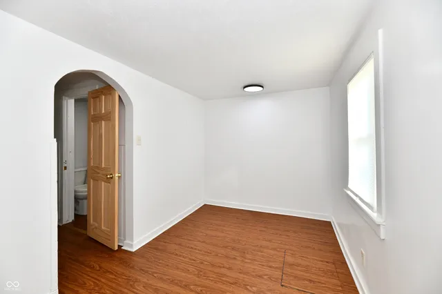 $125,000 | 222 South B Street, Elwood, IN 46036