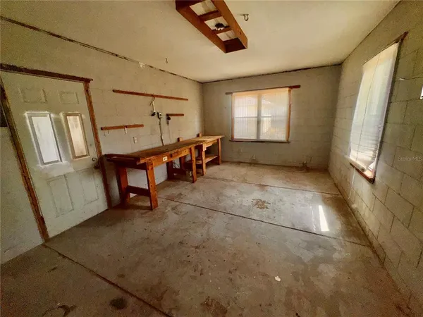 $2,495 | 117 Red Rose Circle, Orlando, FL 32835