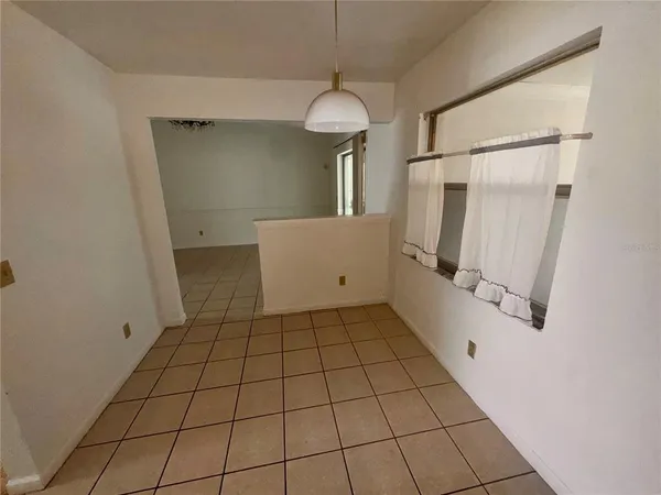 $2,495 | 117 Red Rose Circle, Orlando, FL 32835