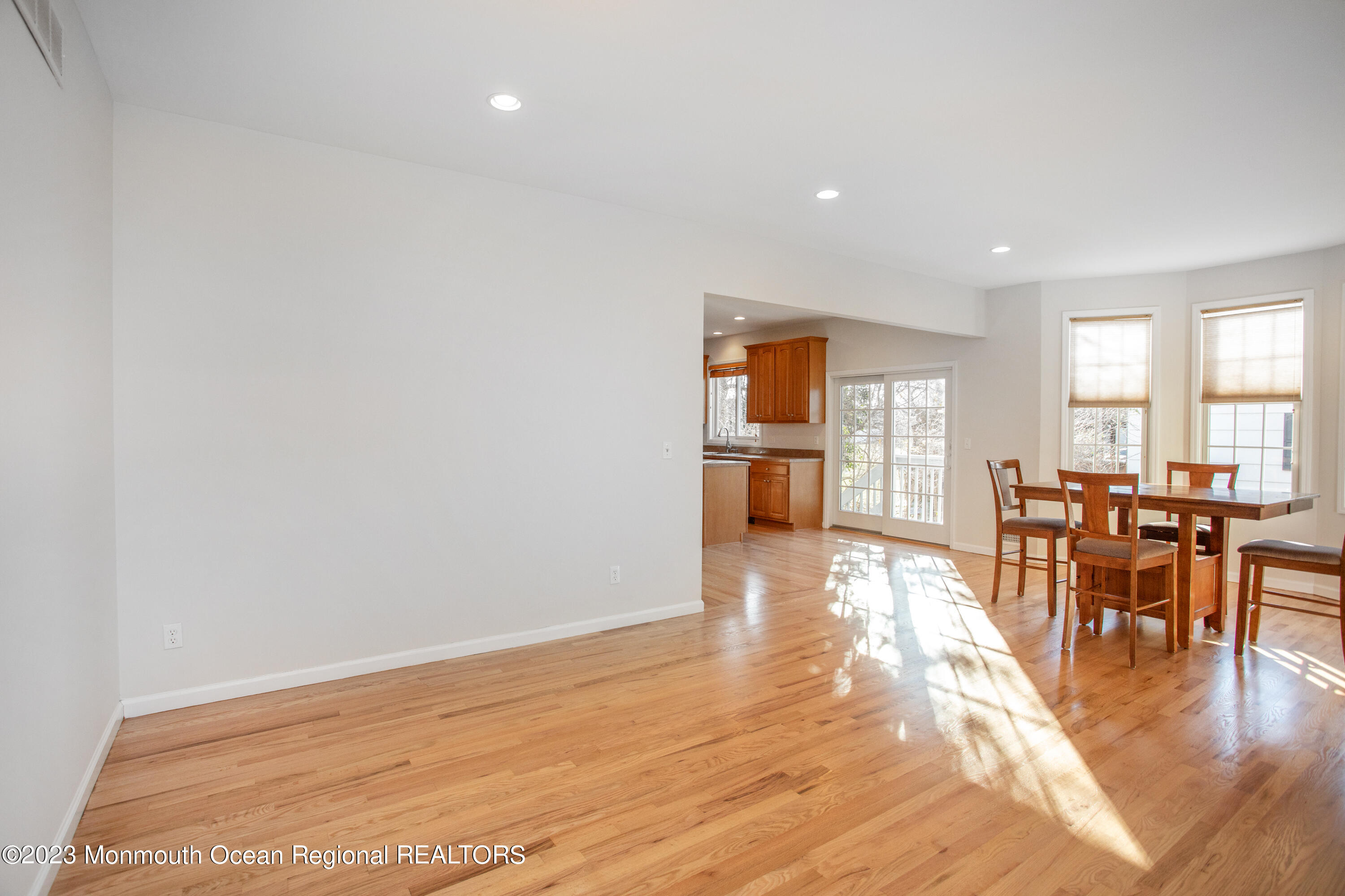 901 Wall Road Spring Lake Heights, NJ 07762 - Photo 14 of 33 Family Room/Dining Area