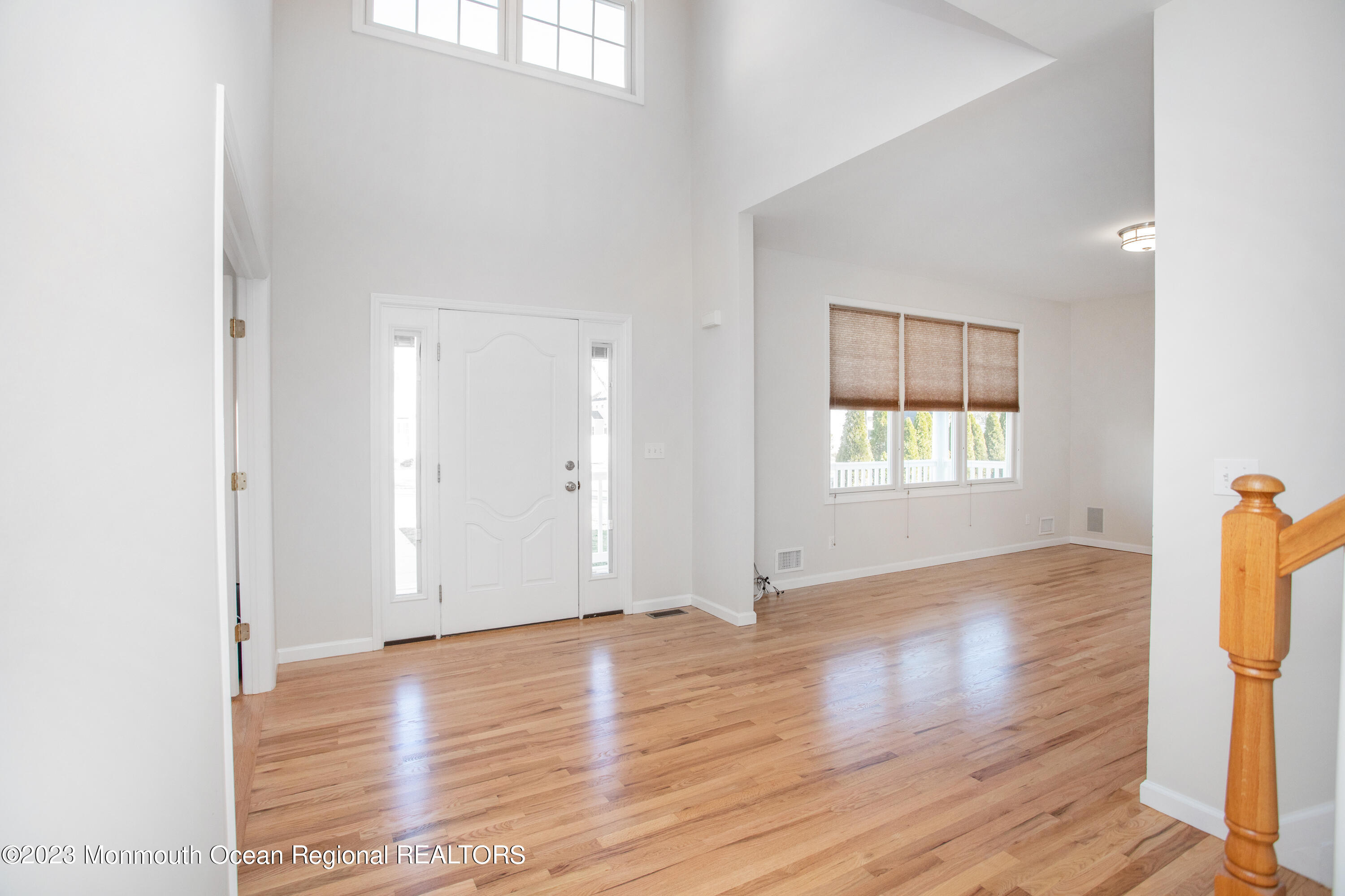 901 Wall Road Spring Lake Heights, NJ 07762 - Photo 5 of 33 Living/Dining Room