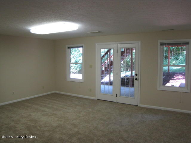 8315 Lacevine Road Louisville, KY 40220 - Photo 33 of 45 IMG_6813