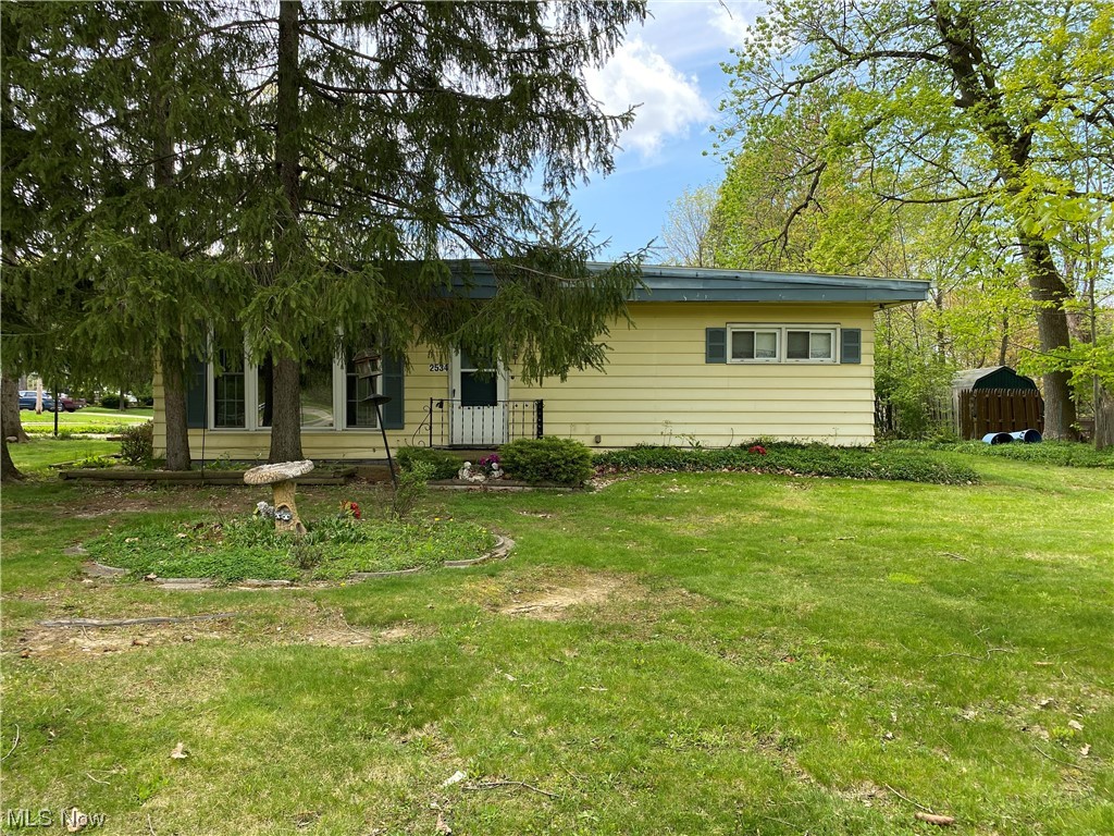 2534 Rockefeller Road Wickliffe, OH 44092 - Photo 1 of 25 Gallery Image 1