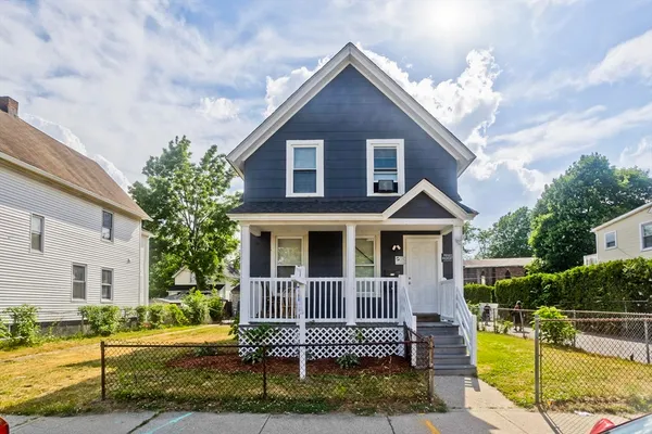$319,900 | 90 Andrew Street, Springfield, MA 01109