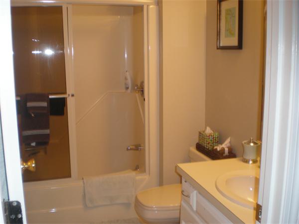 8 Fox Run, Unit 53 Middleton, MA 01949 - Photo 12 of 27 Gallery Image 12
