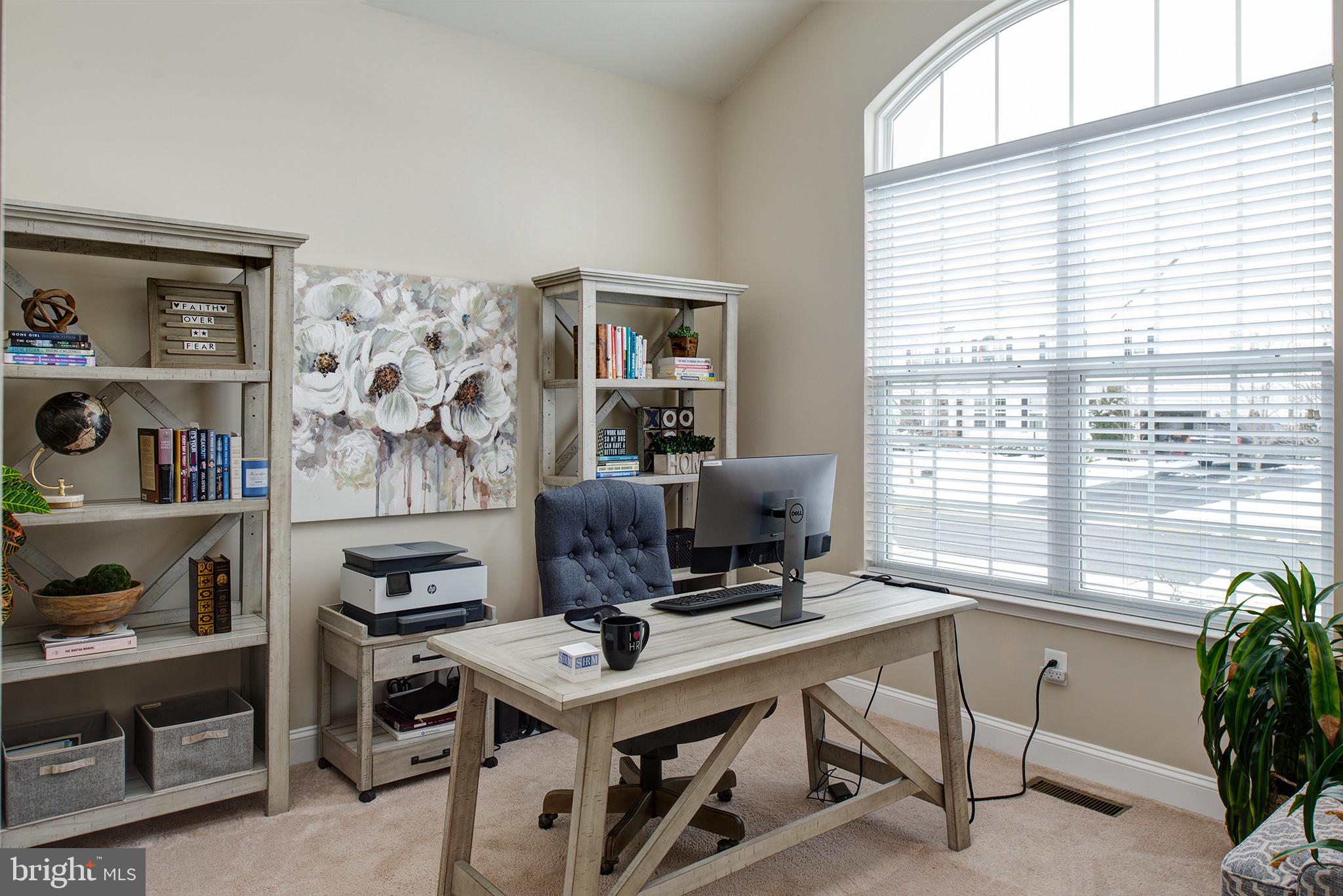 43142 Rocks Way Leesburg, VA 20176 - Photo 12 of 36 SEPARATE STUDY W/PALLADIAN WINDOW