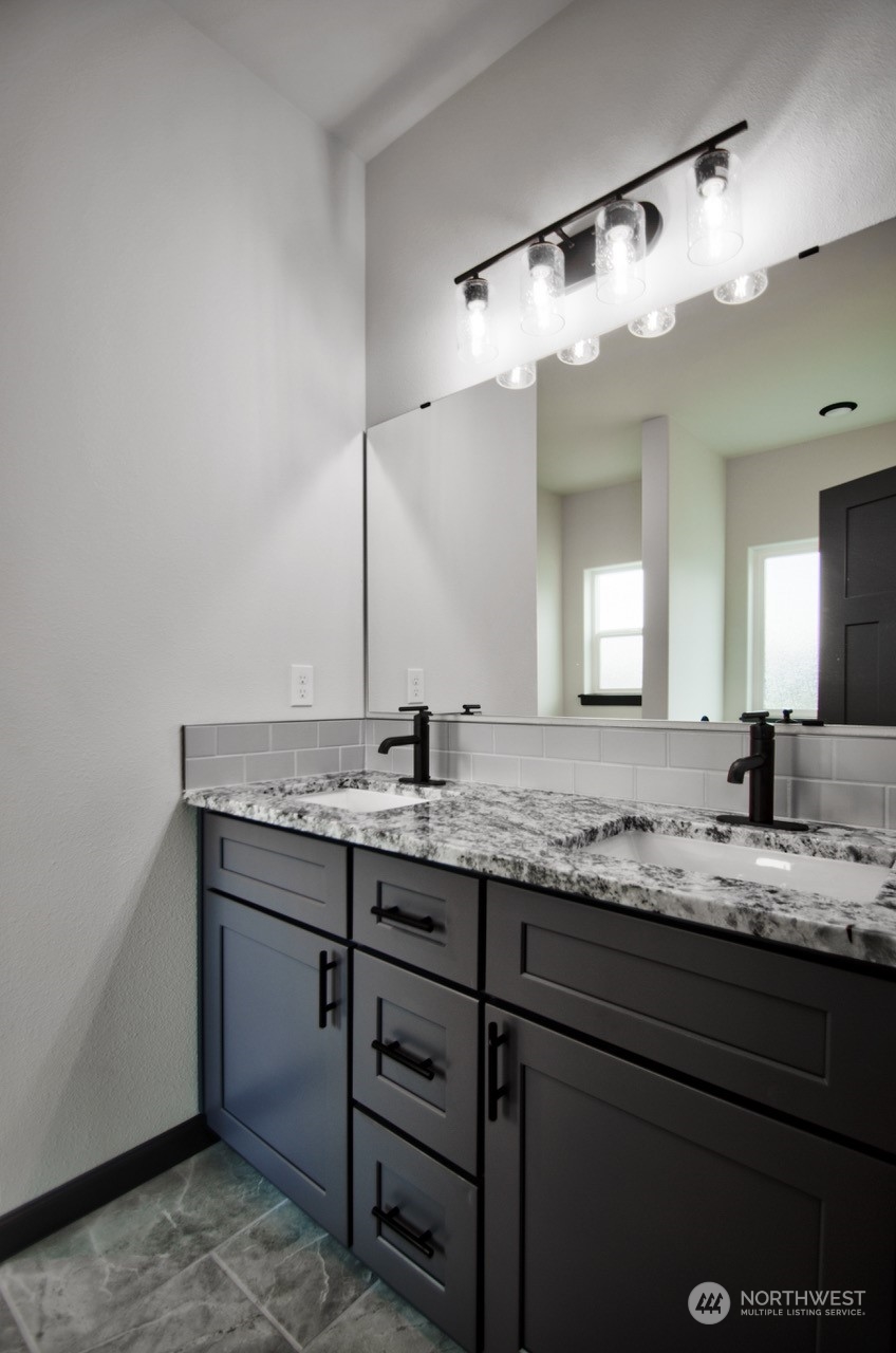 9232 179th Trail Southwest Rochester, WA 98579 - Photo 18 of 30 Gallery Image 18